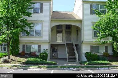 8202 Winstead Place unit 101, Manassas, VA 20109 - photo 1