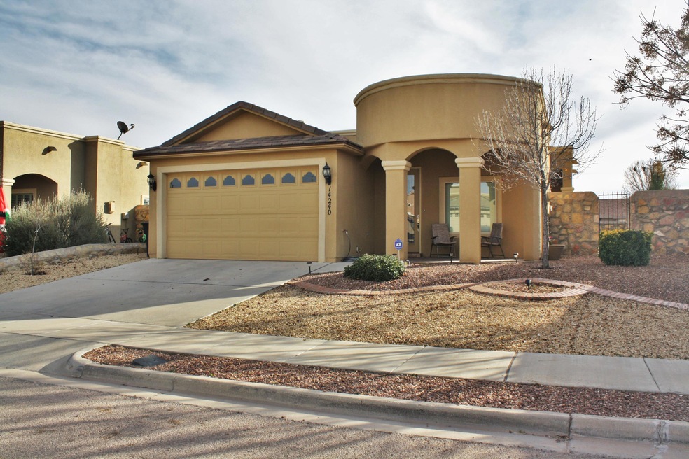 14240 Desert Sky Dr, Horizon City, TX 79928 - photo 1