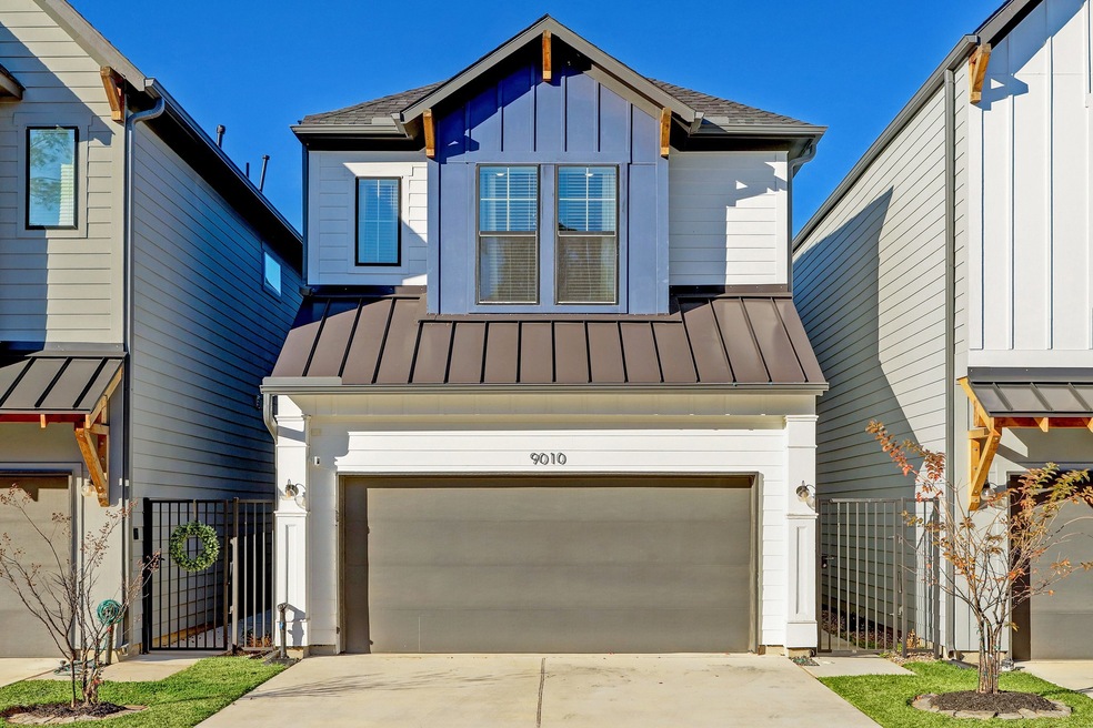 9010 Wellspring Dr, Houston, TX 77080 - photo 1