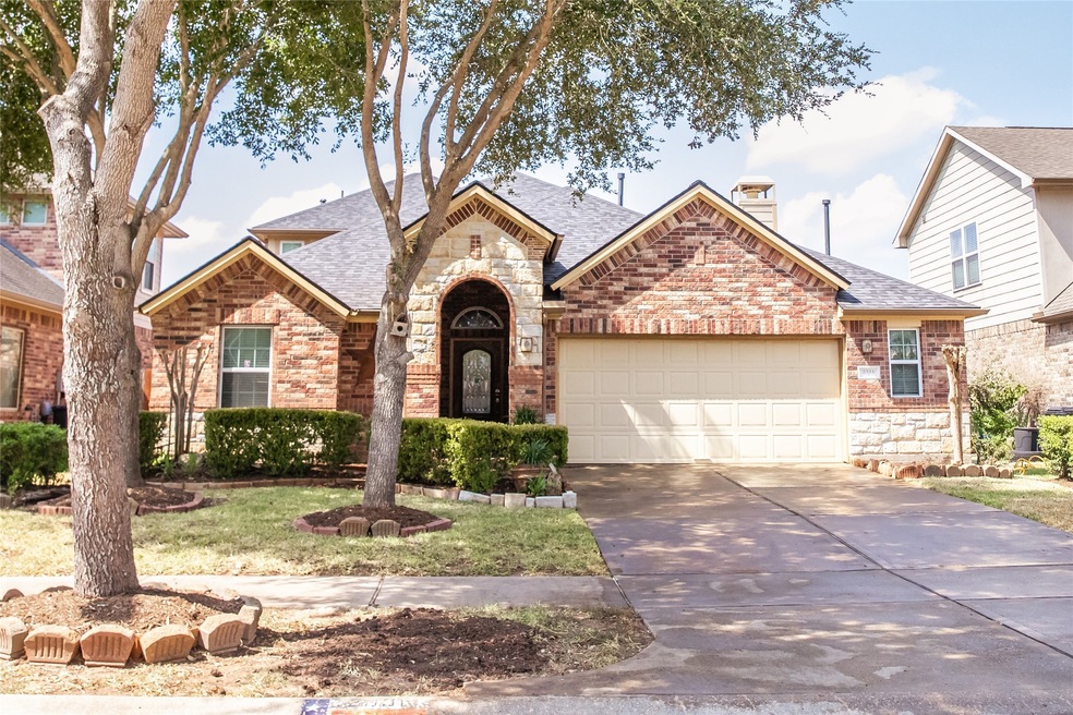 2331 Crescent Water, Rosenberg, TX 77471 - photo 1