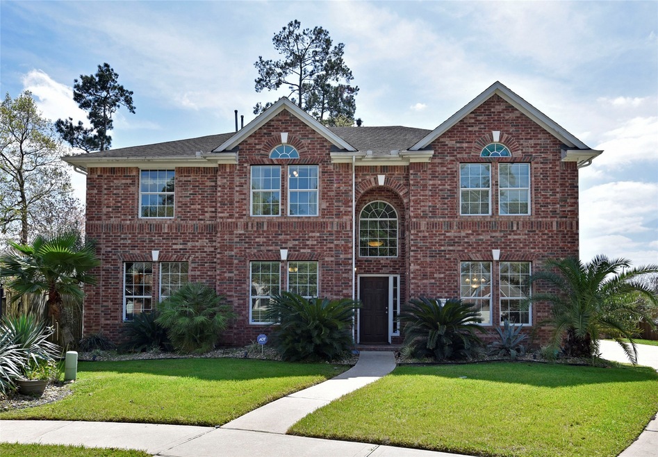 22963 Ashmore Estates Ct, Conroe, TX 77385 - photo 1