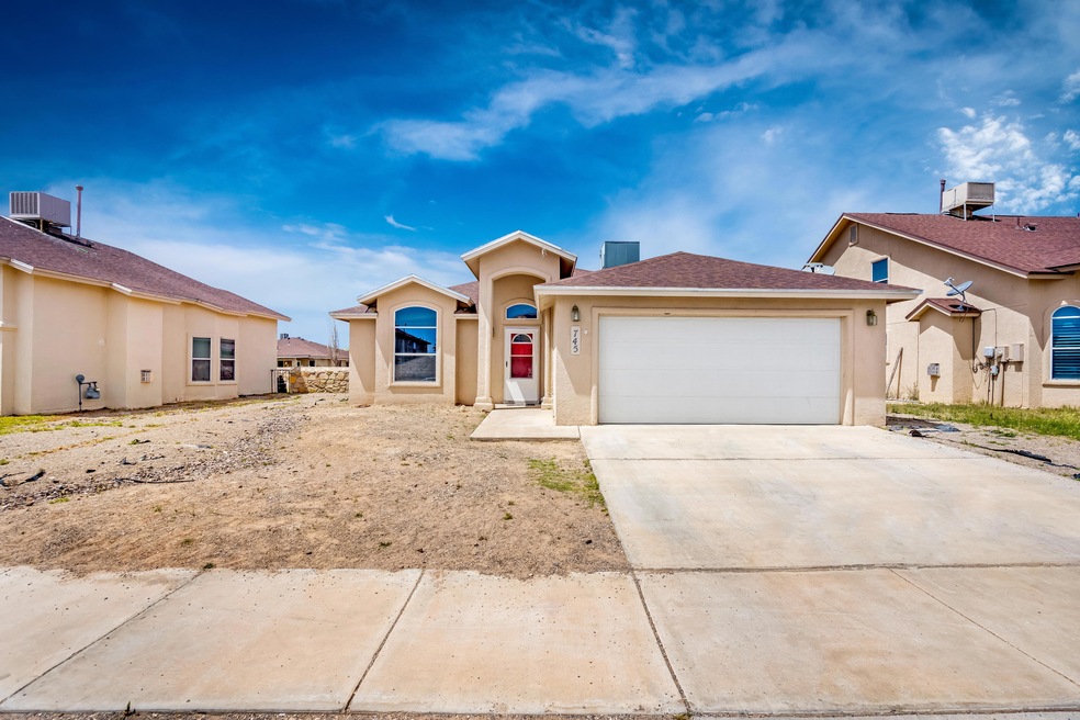 745 Desert Ash Dr, Horizon City, TX 79928 - photo 1