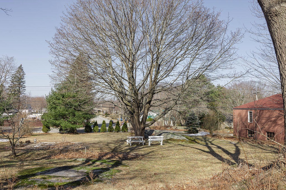 86 May St, Biddeford, ME 04005 - photo 1