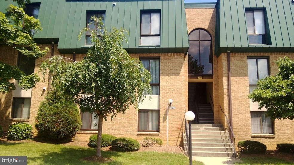 1002 Brinker Dr unit 201, Hagerstown, MD 21740 - photo 1