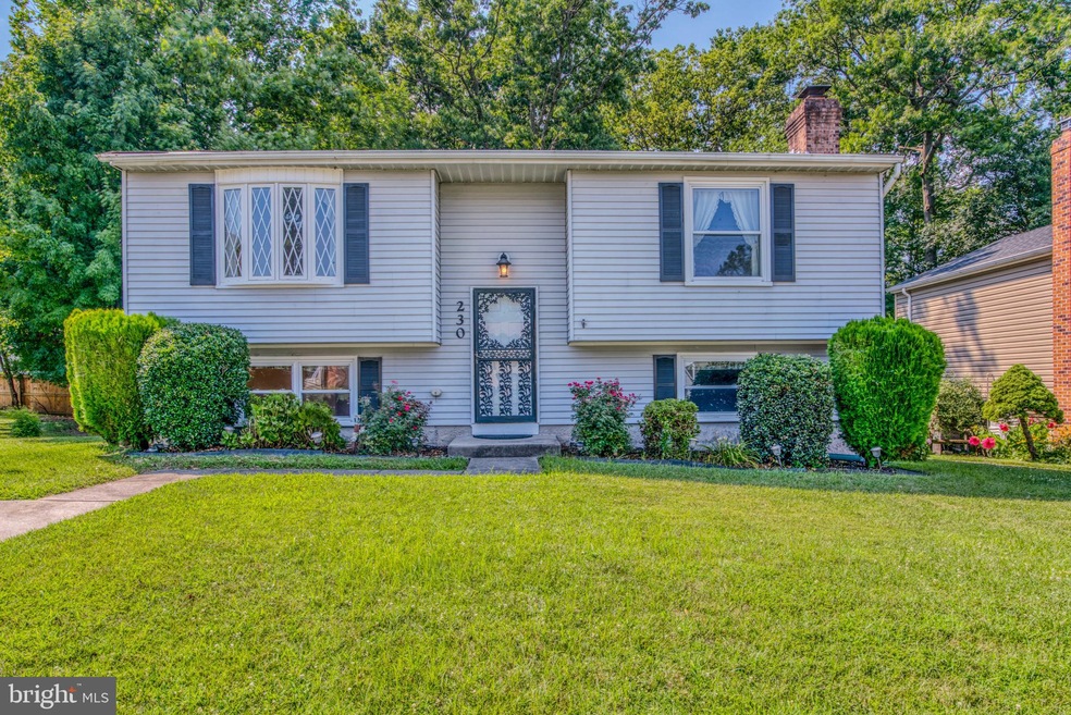 230 Sandhill Rd, Essex, MD 21221 - photo 1