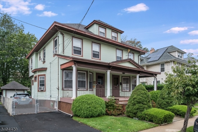 624 Floral Ave, Elizabeth, NJ 07208 - photo 1