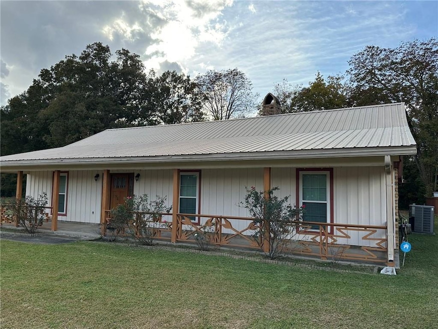 801 Chipley St, Baker, LA 70714 - photo 1