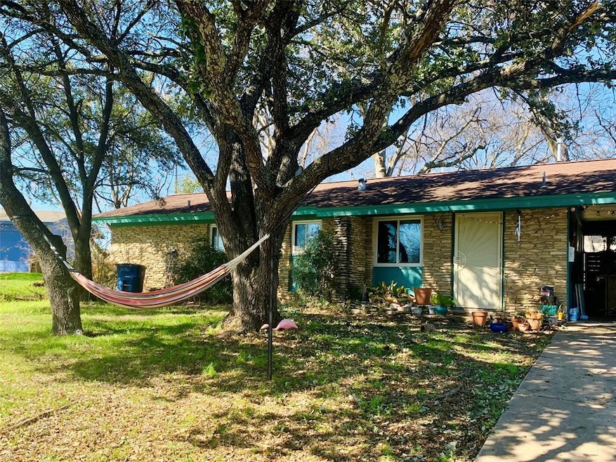 8904 Tina Ct, Austin, TX 78758 - photo 1