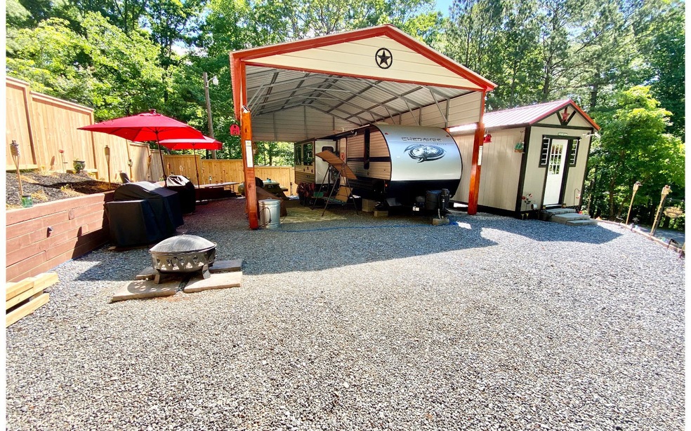 529 10th St, Ellijay, GA 30540 - photo 1