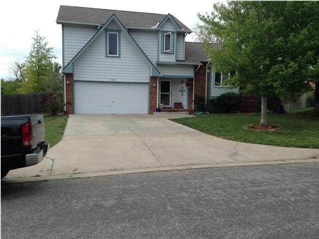 Welcome to 4541 Eagle Lake Dr.