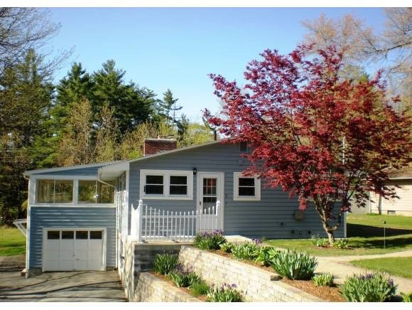 8 Bel Aire Ave, MerriMacK, NH 03054 - photo 1