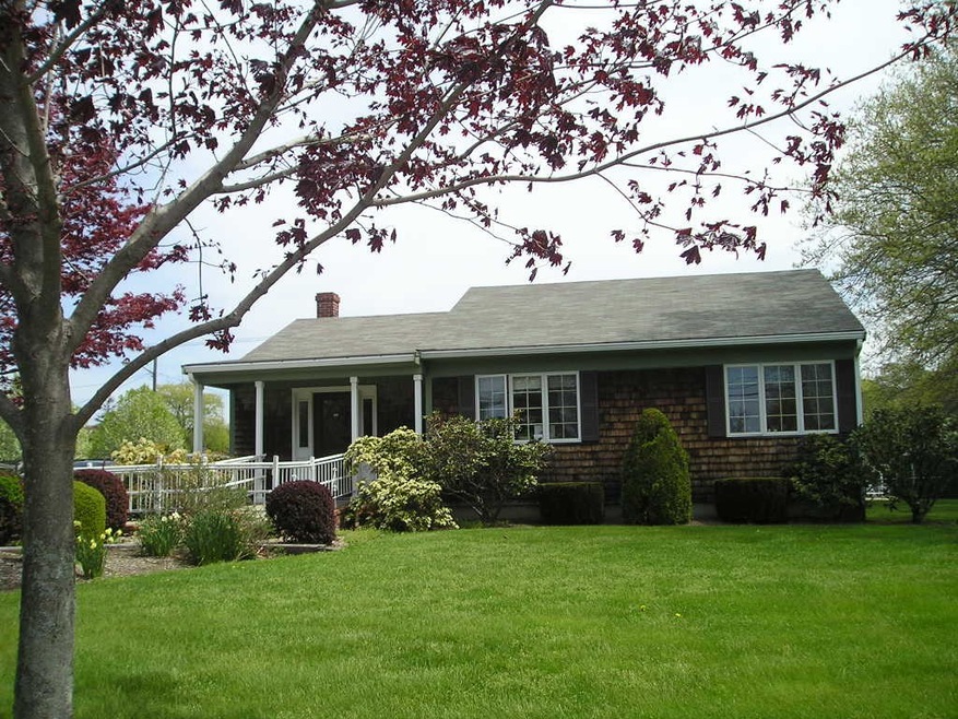 271 Alden Rd, Fairhaven, MA 02719 - photo 1