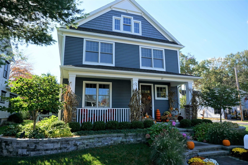 17 Taylor St, Saratoga Springs, NY 12866 - photo 1