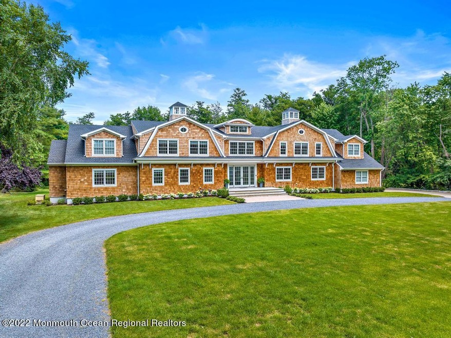 Custom Hamptons Style Shore Colonial