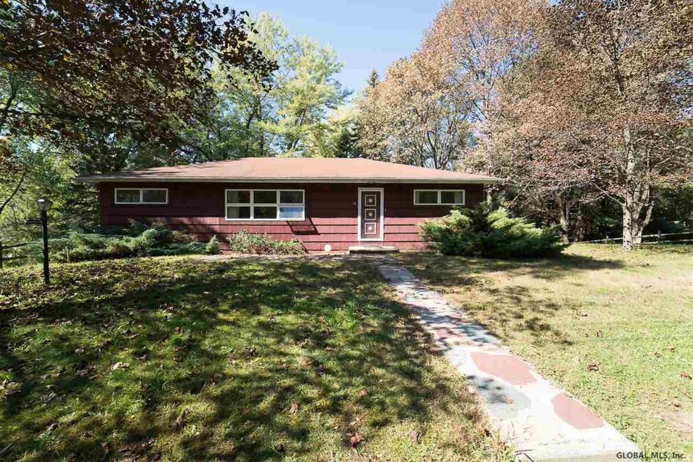 13 Banker Ave, Troy, NY 12182 - photo 1