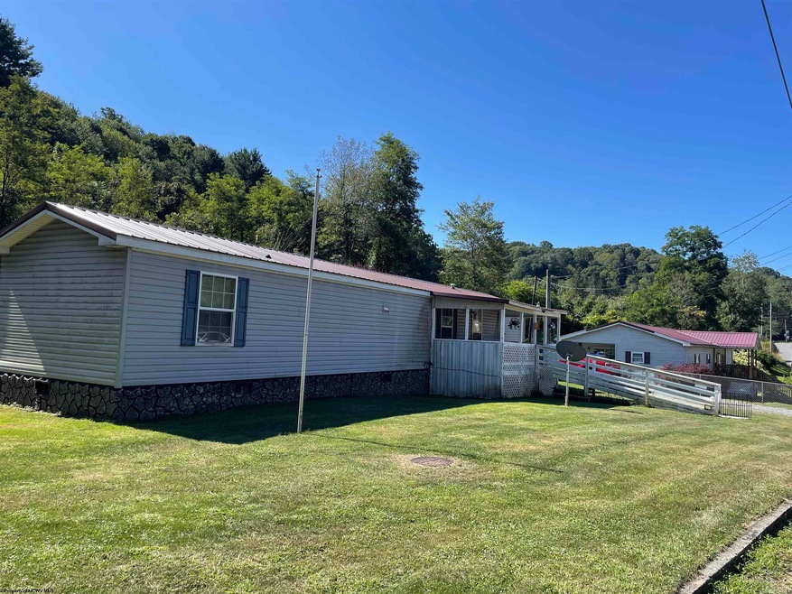 50 Boswell St, Tunnelton, WV 26444 - photo 1