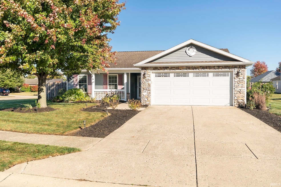 521 Harrison Cir, Dayton, IN 47941 - photo 1