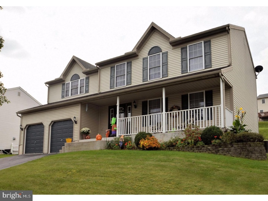 4530 Del Mar Dr, Reading, PA 19606 - photo 1