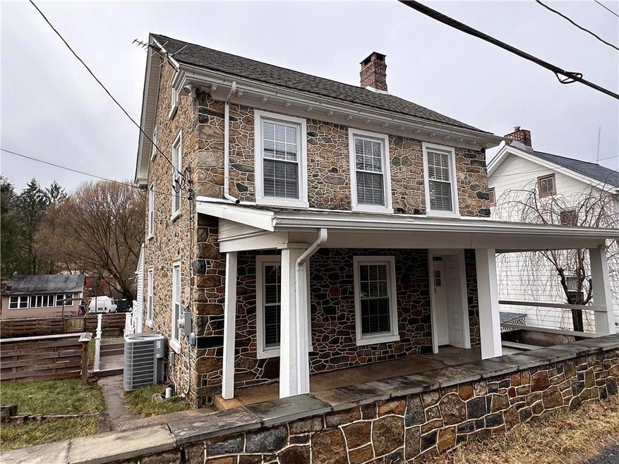 1435 Limeport Pike, Coopersburg, PA 18036 - photo 1