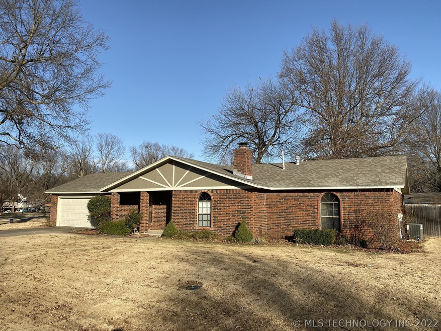 13011 S 126th East Ave, Broken Arrow, OK 74011 - photo 1