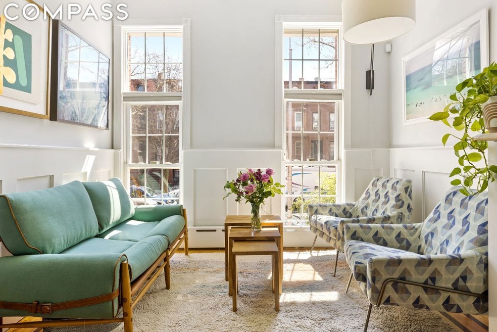 Sold $2,225,000 • Co-Listing Agent