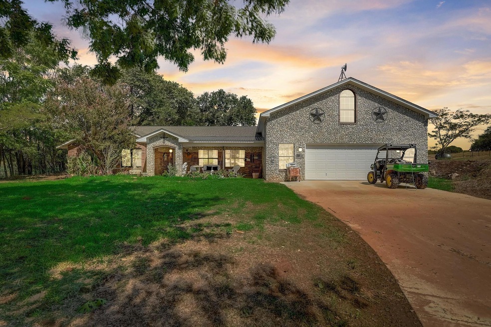 3224 Fm 2048, Boyd, TX 76023 - photo 1