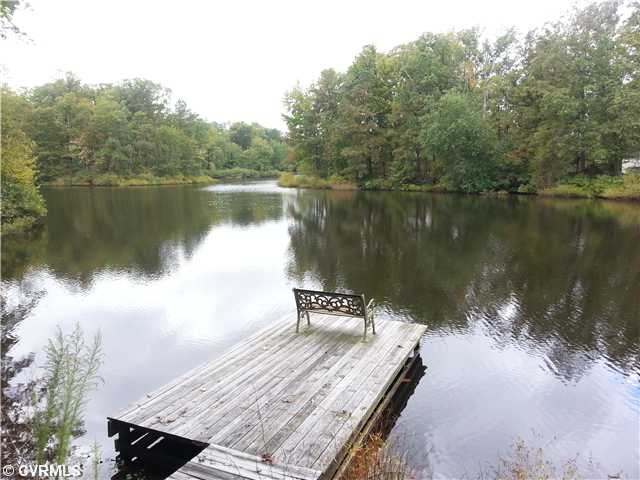 11137 Linderwood Dr, Mechanicsville, VA 23116 - photo 1