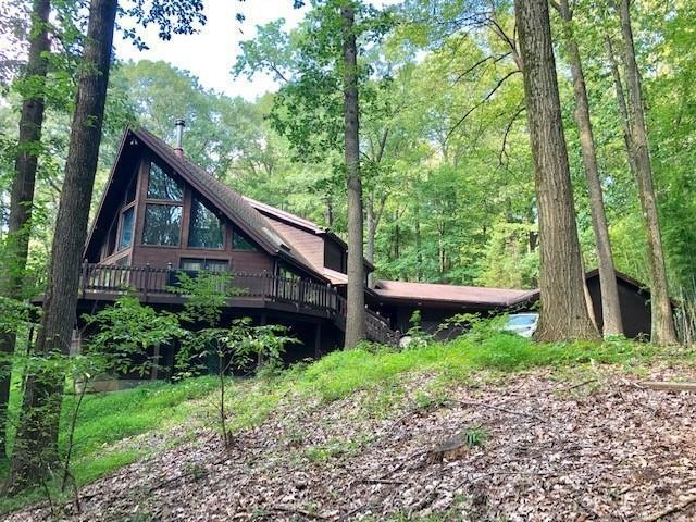 541 Oak Hill Rd, Emmaus, PA 18049 - photo 1