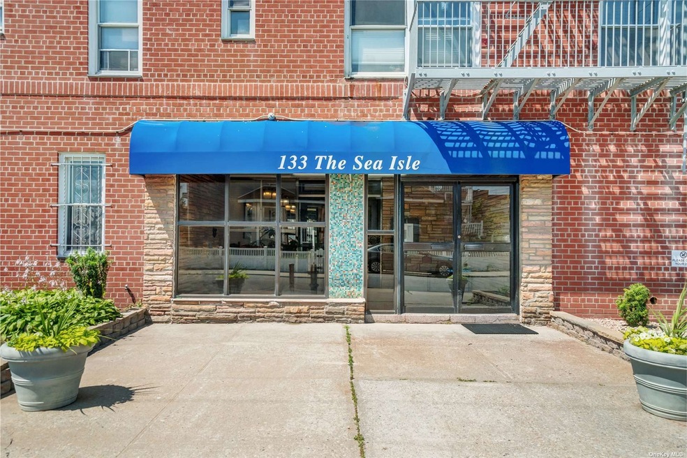 133 Beach 120th St Unit 4G, Rockaway Park, NY 11694 | MLS# ONE3472776