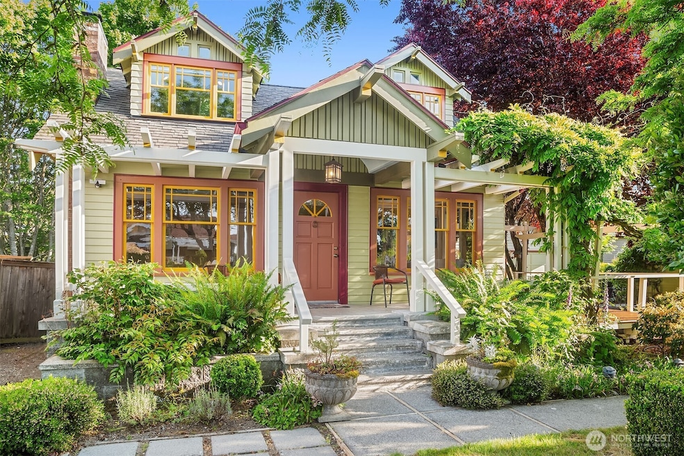 642 Elm St, Edmonds, WA 98020 - photo 1