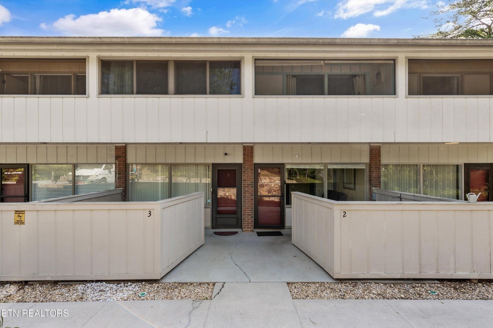 2806 Suncrest Rd Unit 2
