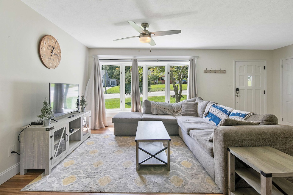 331 Pinecrest Dr, Fayetteville, NC 28305 - photo 1