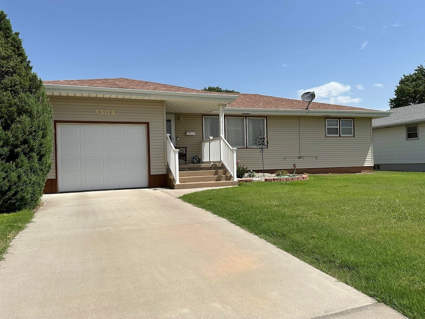 For Sale $215,000 • Co-Listing Agent