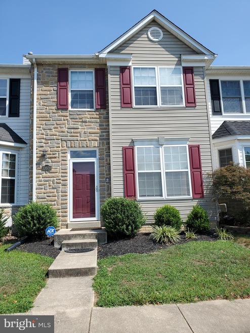 10609 Riva Place, White Plains, MD 20695 - photo 1