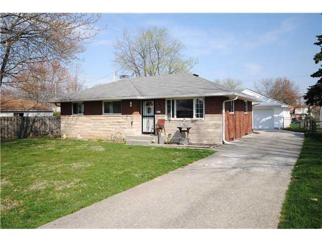806 Ash St, Beech Grove, IN 46107 - photo 1