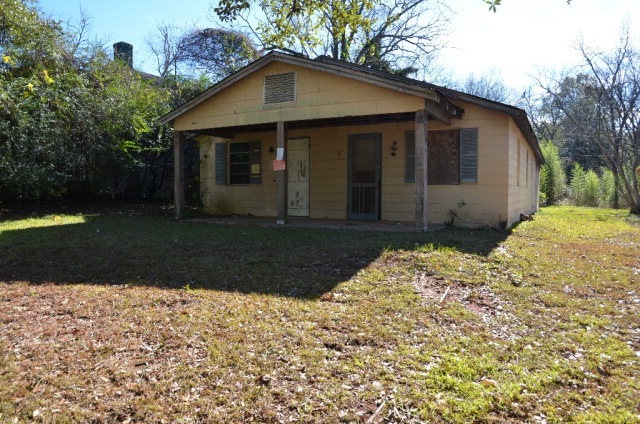 208 W 2nd Ave, Albany, GA 31701 - photo 1