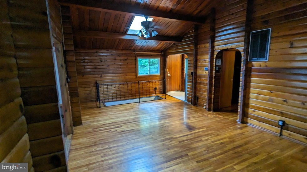 1096 Hobbs Ct, Lusby, MD 20657 - photo 1