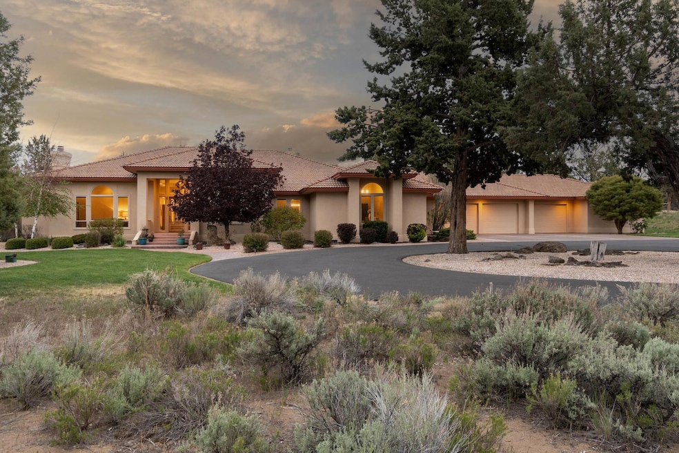 62826 Stenkamp Rd, Bend, OR 97701 - photo 1