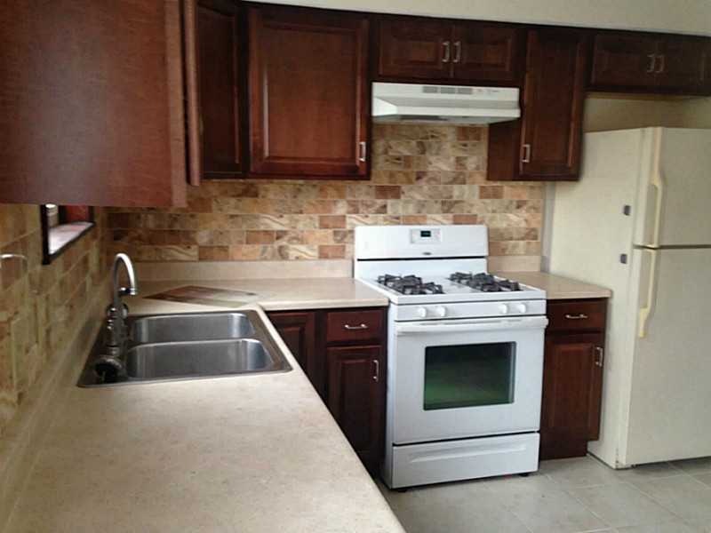 3 Strawberry Ln unit a, Johnston, RI 02919 - photo 1