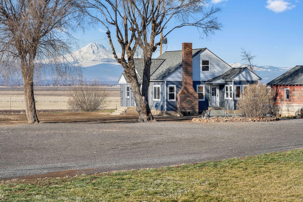 2660 SW Highland Ln, Culver, OR 97734 - photo 1