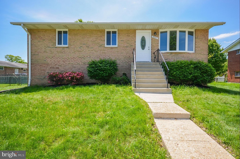 8907 Mark Place, Laurel, MD 20708 - photo 1