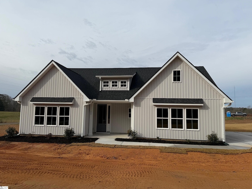 23 Henderson Rd, Gray Court, SC 29645 - photo 1