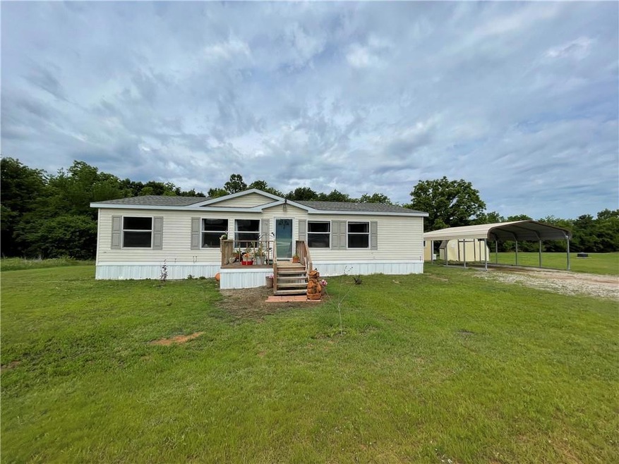 110 Castle Rock Ln, Shawnee, OK 74804 - photo 1