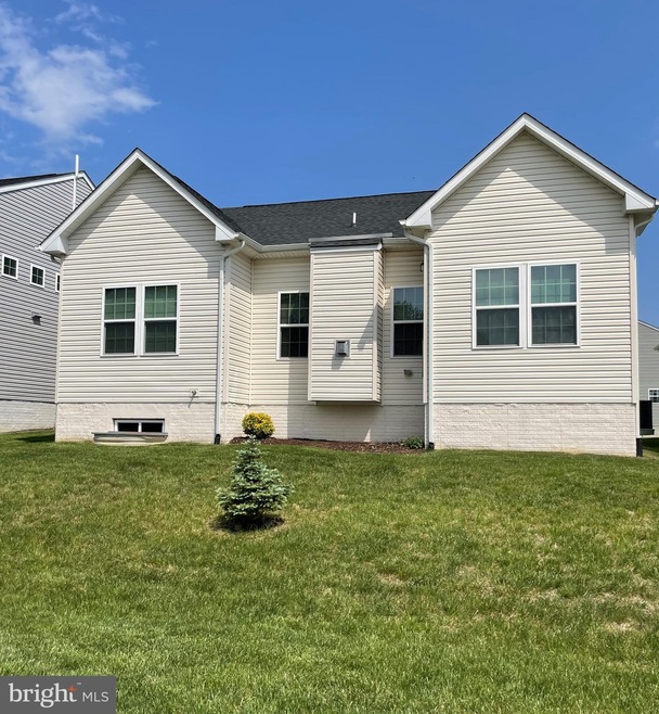 12702 Spring Arbor Dr, Fredericksburg, VA 22407 - photo 1