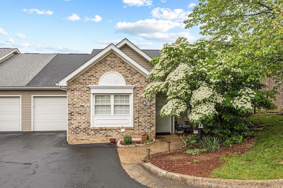 Sold $285,000