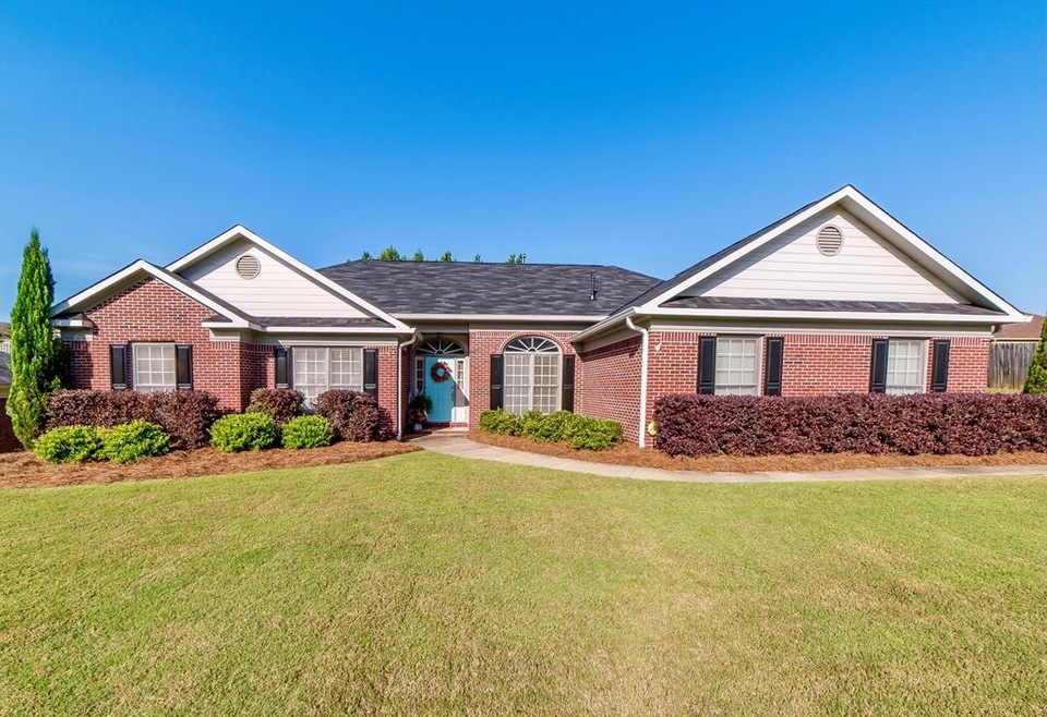 8039 Glen Valley Dr, Midland, GA 31820 - photo 1