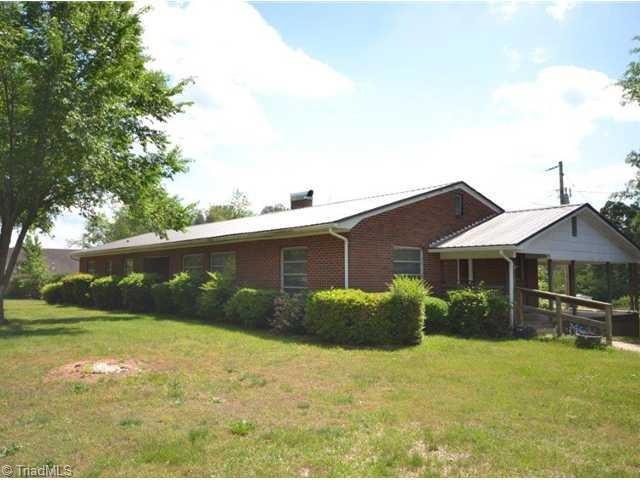 6066 Us Highway 220 S, Asheboro, NC 27205 - photo 1