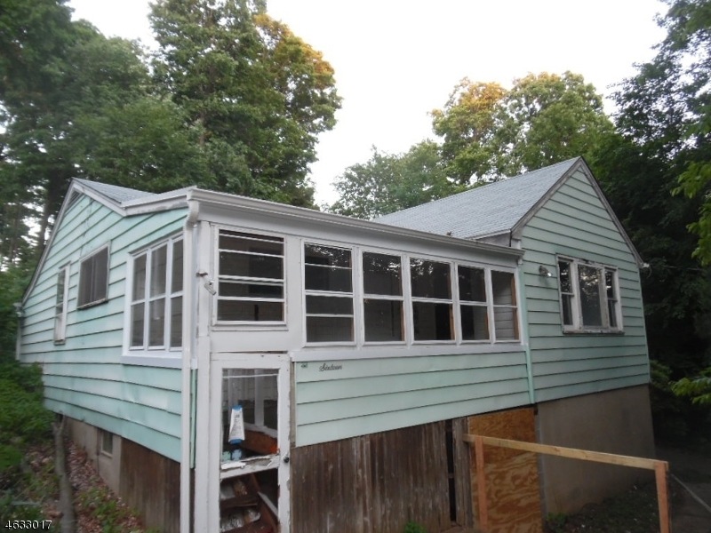 16 Goshen Rd, Hewitt, NJ 07421 - photo 1