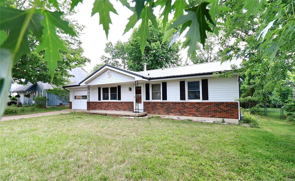 7 Dogwood Ln, Rolla, MO 65401