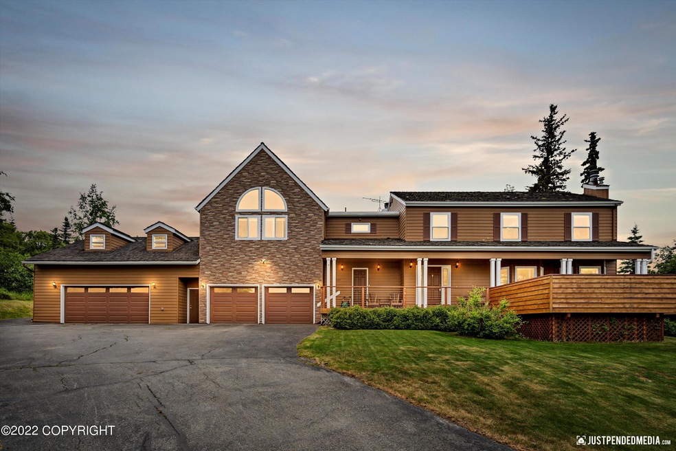 14727 Park Hills Cir, Anchorage, AK 99516 - photo 1